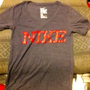 Woman's Nike shirt